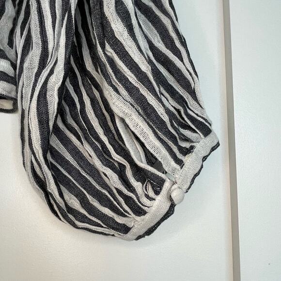 Free People Striped Wrap Top Size Medium NWT - Picture 7 of 9